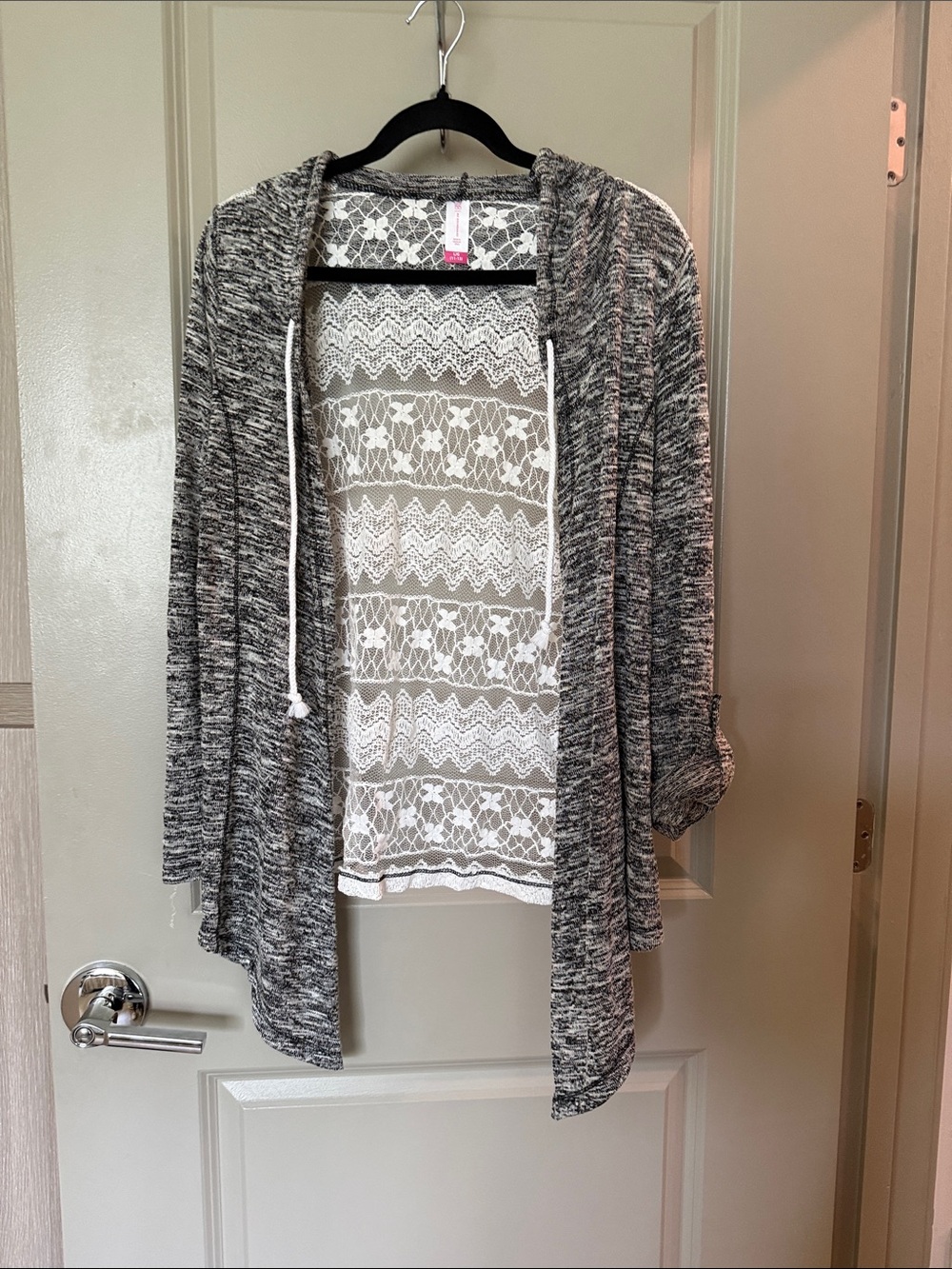 No Boundaries Gray Marled lace Open-Front Hooded Cardigan 11-13
